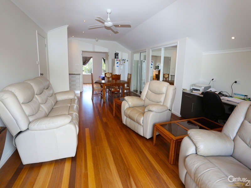 8  Melaleuca Drive, One Mile NSW 2316