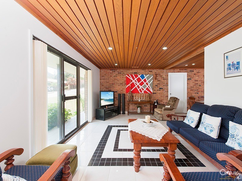 16 Verona Road, Shoal Bay NSW 2315