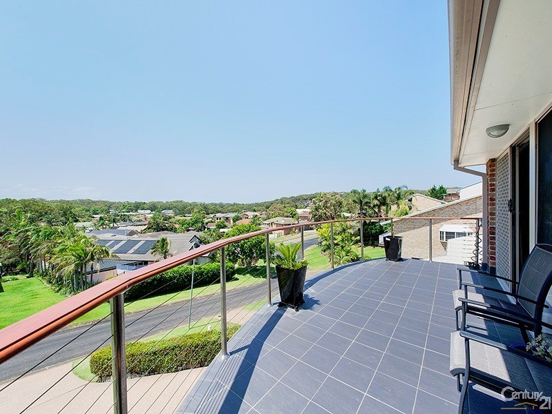 5 Seabreeze Close, Anna Bay NSW 2316
