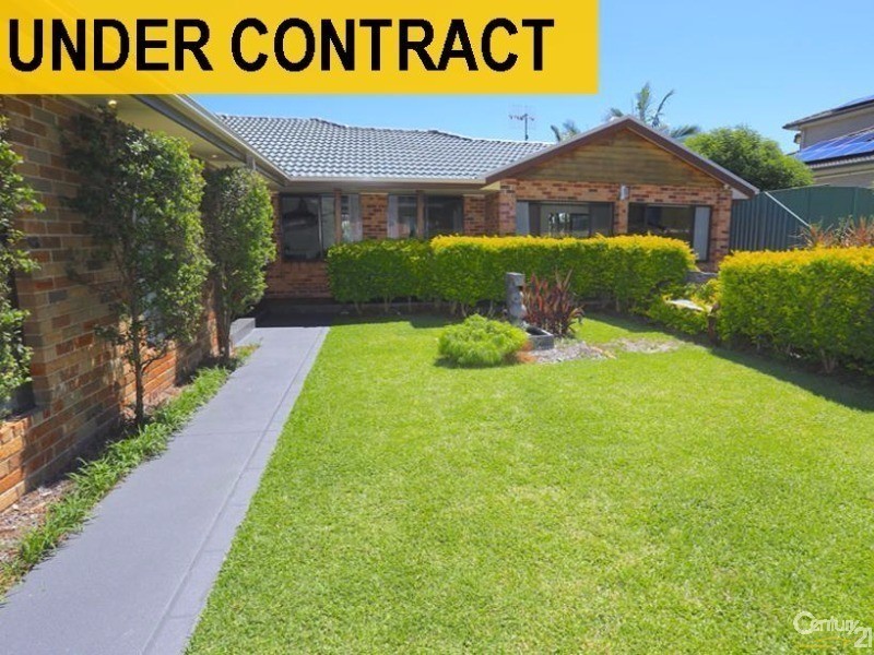 19 Hawkes Way, Boat Harbour NSW 2316