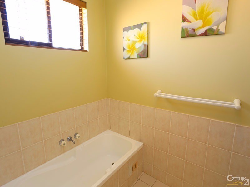 19 Hawkes Way, Boat Harbour NSW 2316