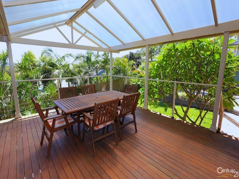 19 Hawkes Way, Boat Harbour NSW 2316