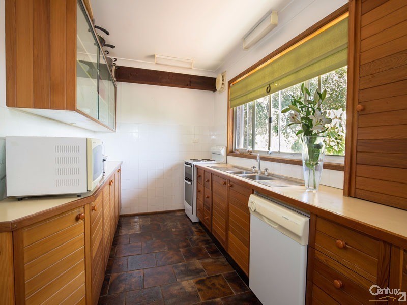 12 Tallean Road, Nelson Bay NSW 2315