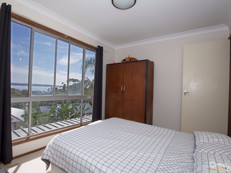 12 Tallean Road, Nelson Bay NSW 2315