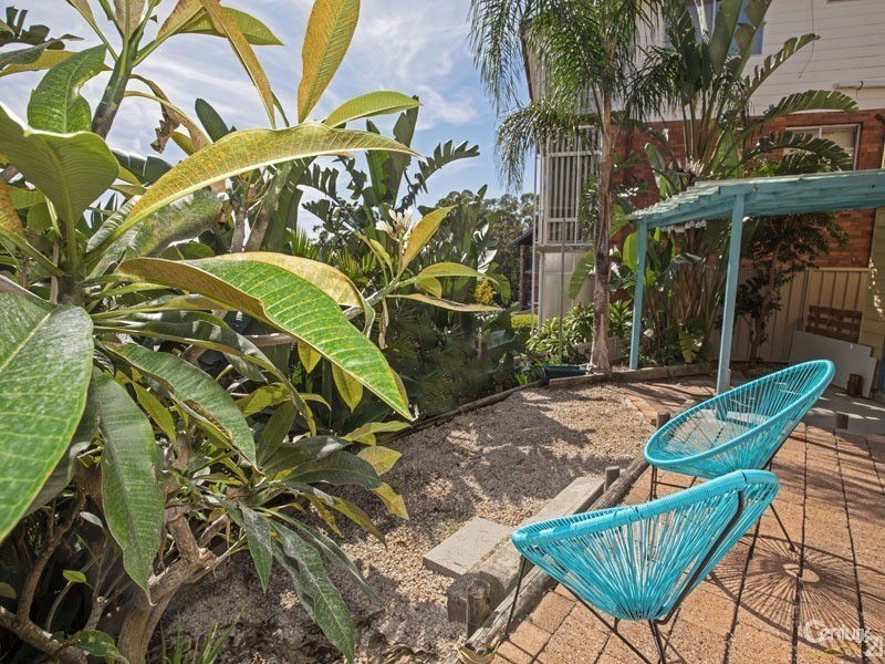 12 Tallean Road, Nelson Bay NSW 2315