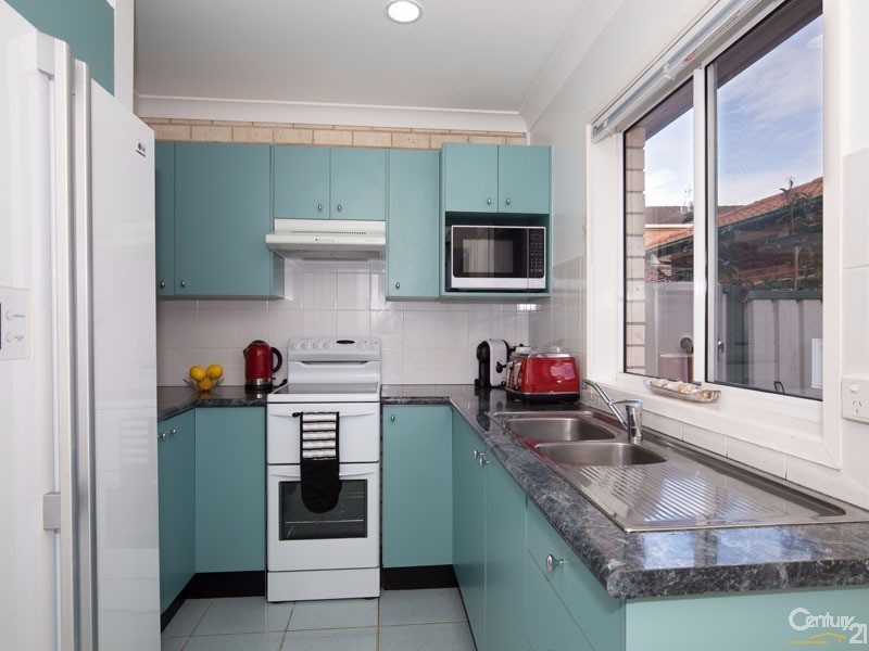 2/75 Rocky Point Road, Fingal Bay NSW 2315