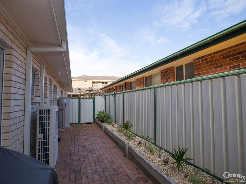 2/75 Rocky Point Road, Fingal Bay NSW 2315