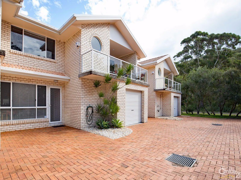 2/75 Rocky Point Road, Fingal Bay NSW 2315