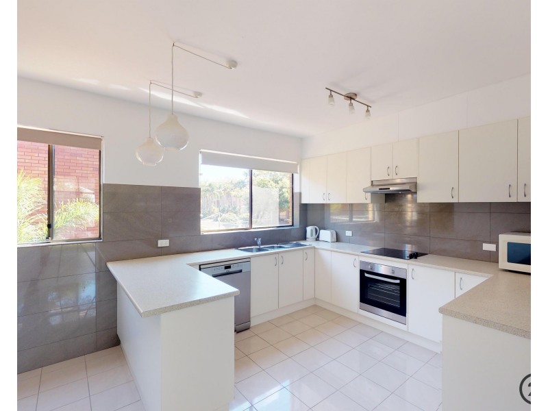 1/1 Kurrawa Close, Nelson Bay NSW 2315