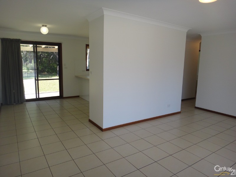 24 Hanson Avenue, Anna Bay NSW 2316