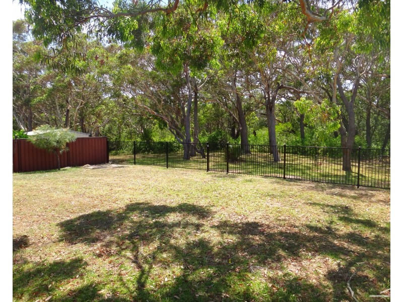 24 Hanson Avenue, Anna Bay NSW 2316