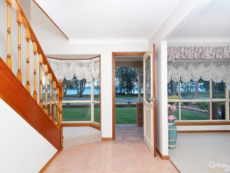 26 Peace Parade, Tanilba Bay NSW 2319