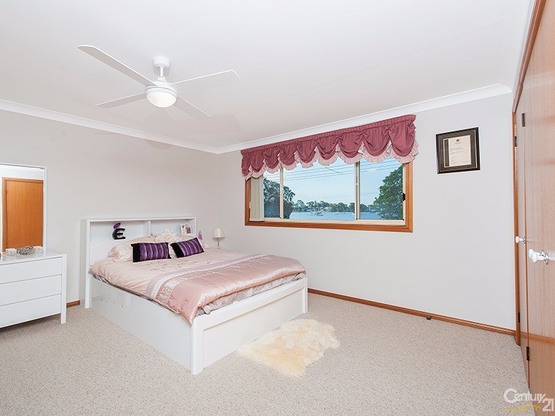 26 Peace Parade, Tanilba Bay NSW 2319