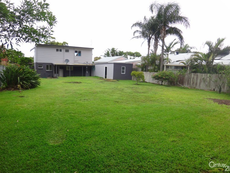 10 Andrew Close, Boat Harbour NSW 2316