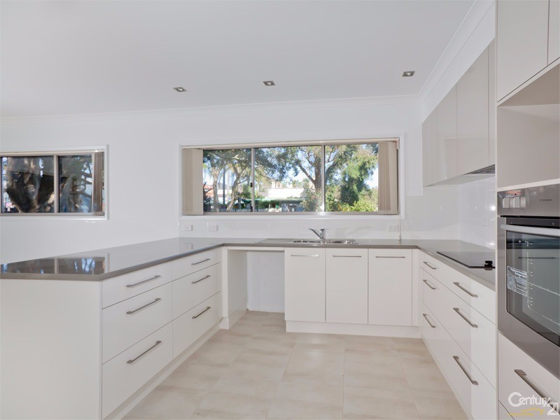 2/42  Campbell Avenue, Anna Bay NSW 2316