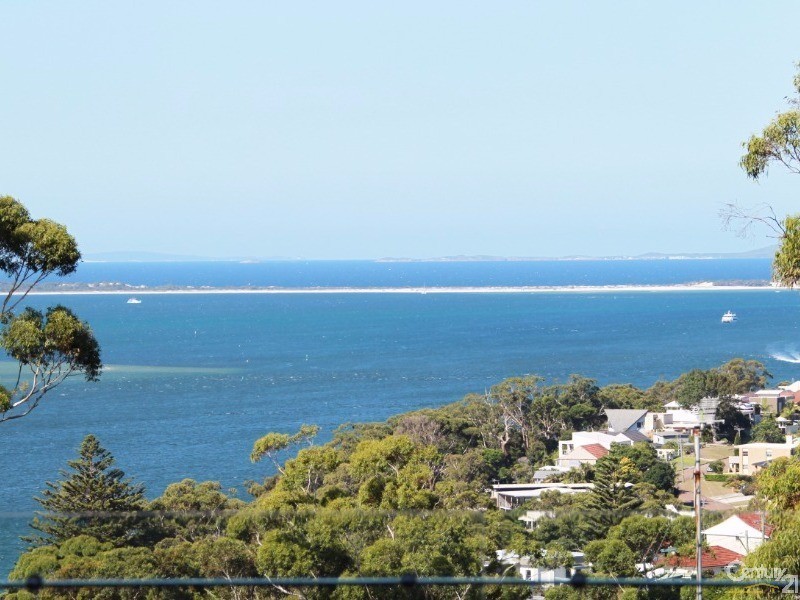 35 Canomii Close, Nelson Bay NSW 2315