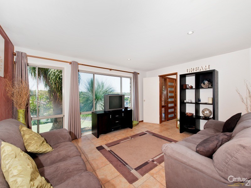 5  Seabreeze Close, Anna Bay NSW 2316