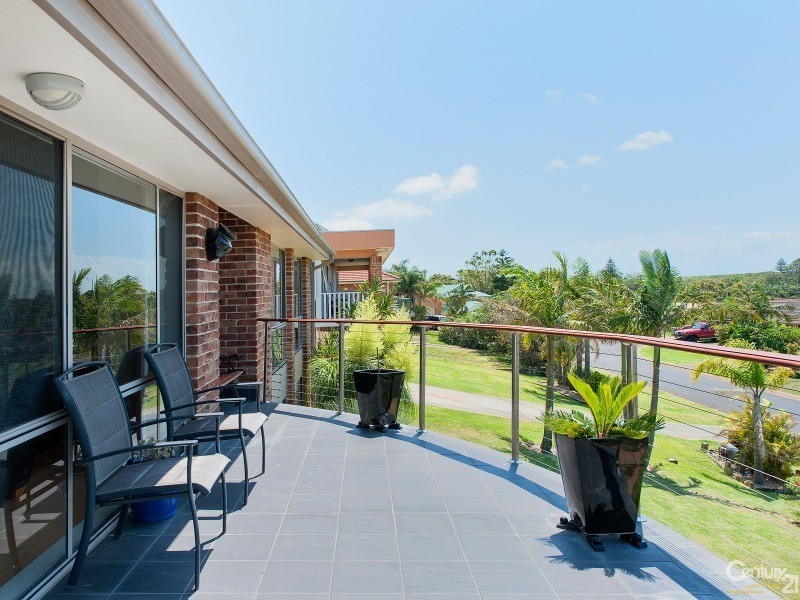 5  Seabreeze Close, Anna Bay NSW 2316