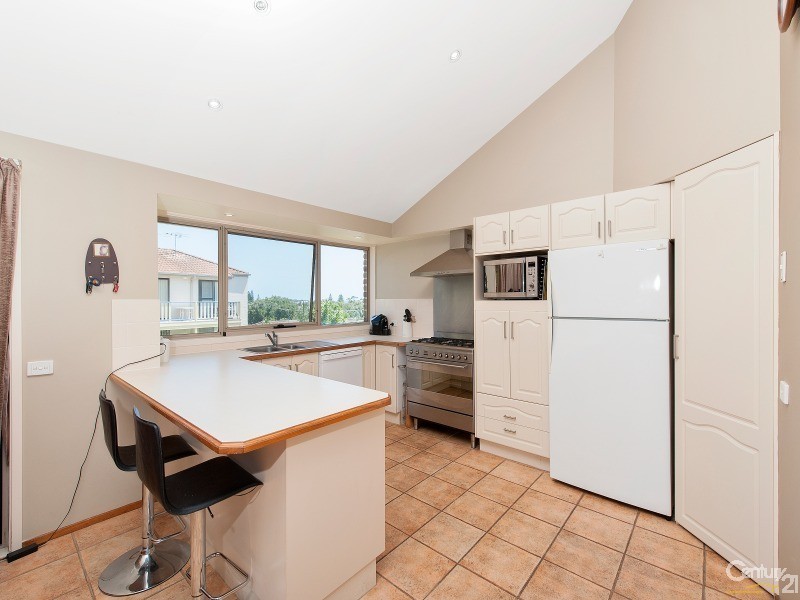 5  Seabreeze Close, Anna Bay NSW 2316