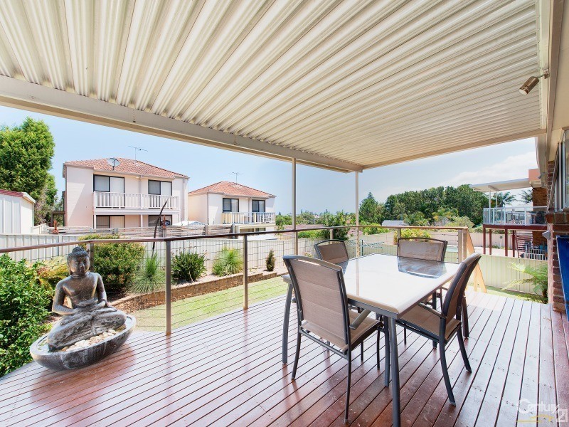 5  Seabreeze Close, Anna Bay NSW 2316