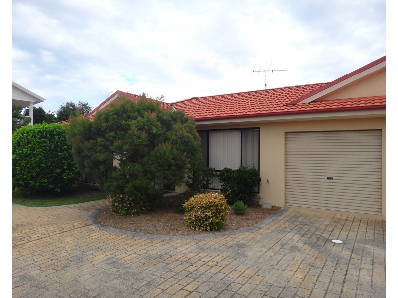 4/4 Helm Close, Salamander Bay NSW 2317