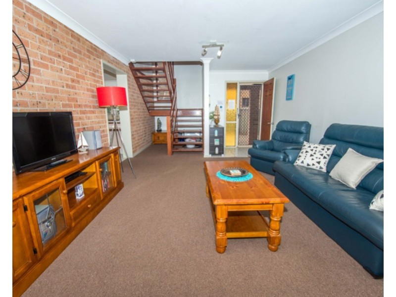 1/25 Government Road, Shoal Bay NSW 2315