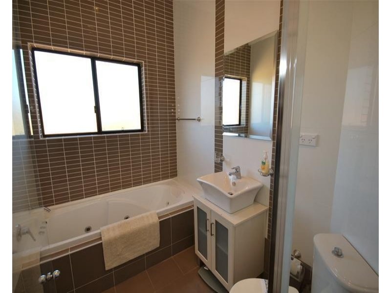 2/3 Starboard Close, Salamander Bay NSW 2317