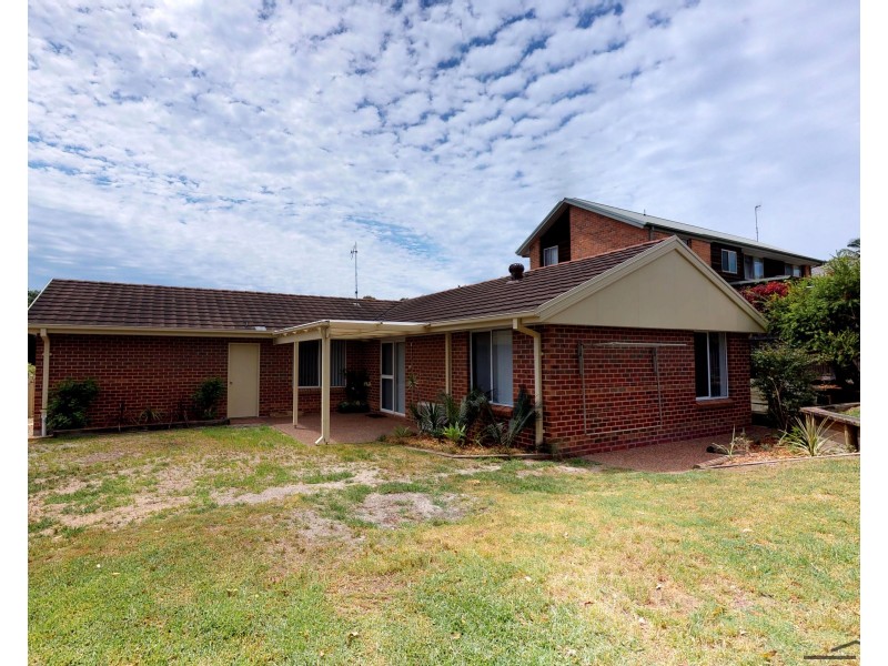 14 Hawkes Way, Boat Harbour NSW 2316