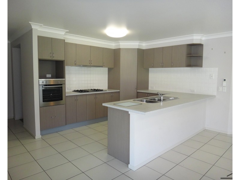30 Paperbark Court, Fern Bay NSW 2295
