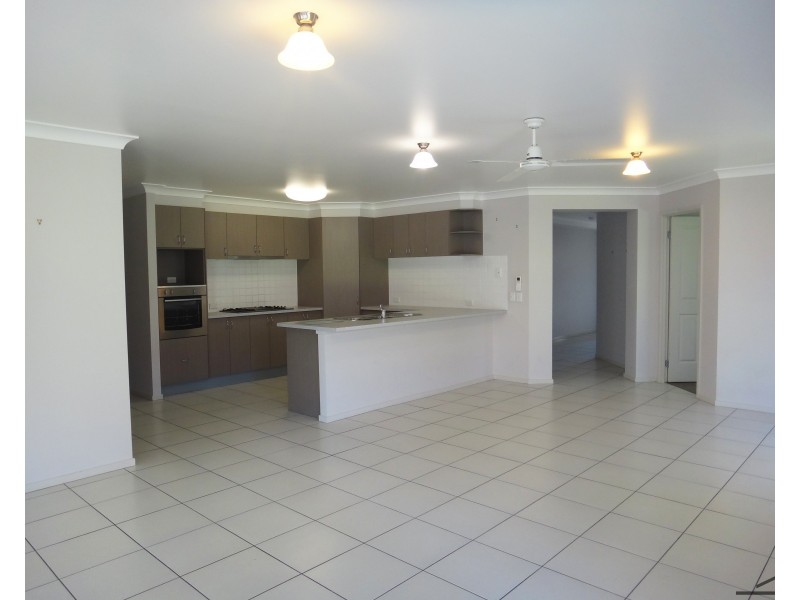 30 Paperbark Court, Fern Bay NSW 2295