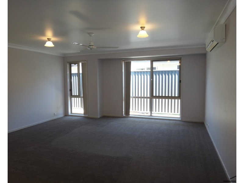 30 Paperbark Court, Fern Bay NSW 2295