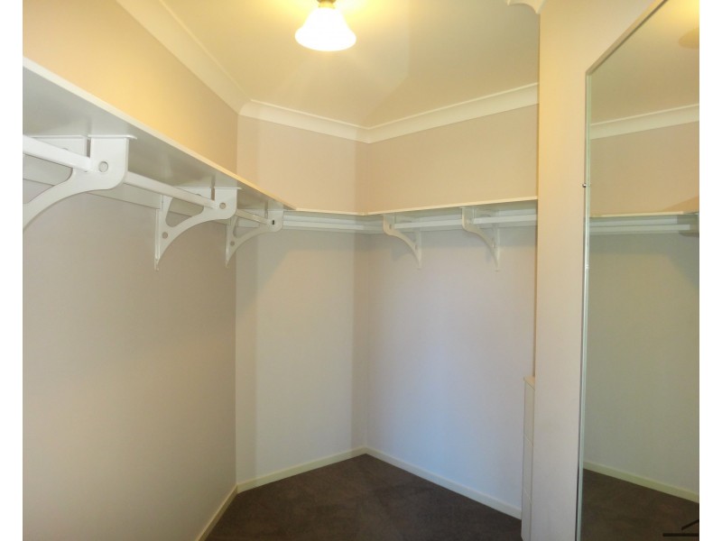 30 Paperbark Court, Fern Bay NSW 2295