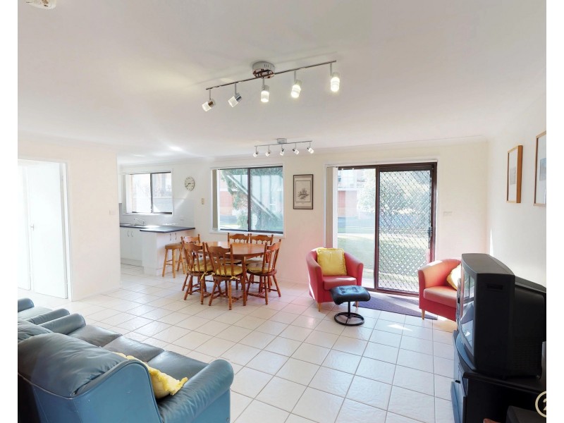 2/11-13 Weatherly Close, Nelson Bay NSW 2315