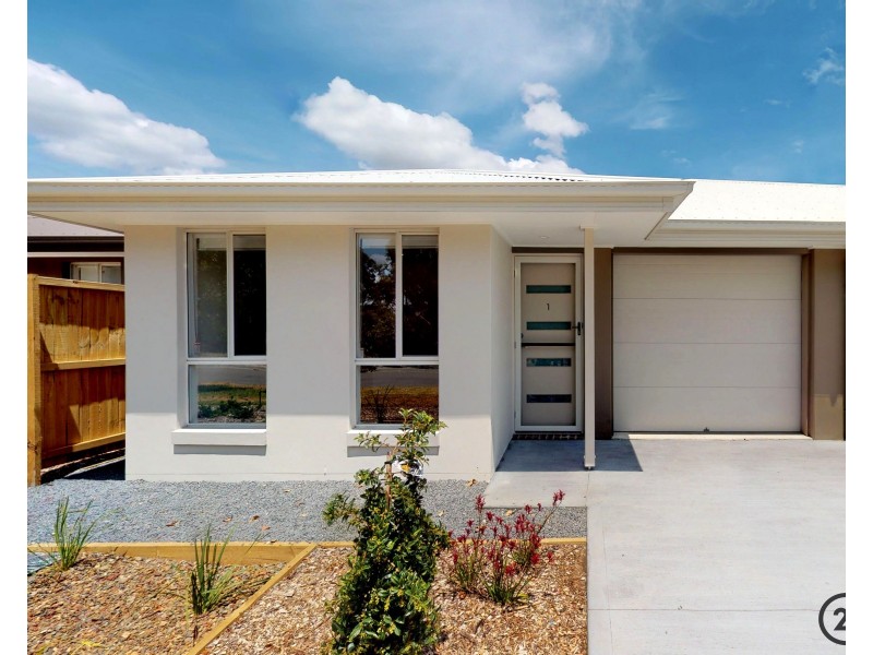 1/9 Yallimbah Avenue, Tanilba Bay NSW 2319