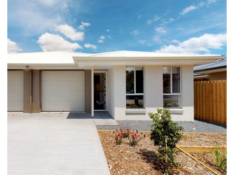 2/9 Yallimbah Avenue, Tanilba Bay NSW 2319