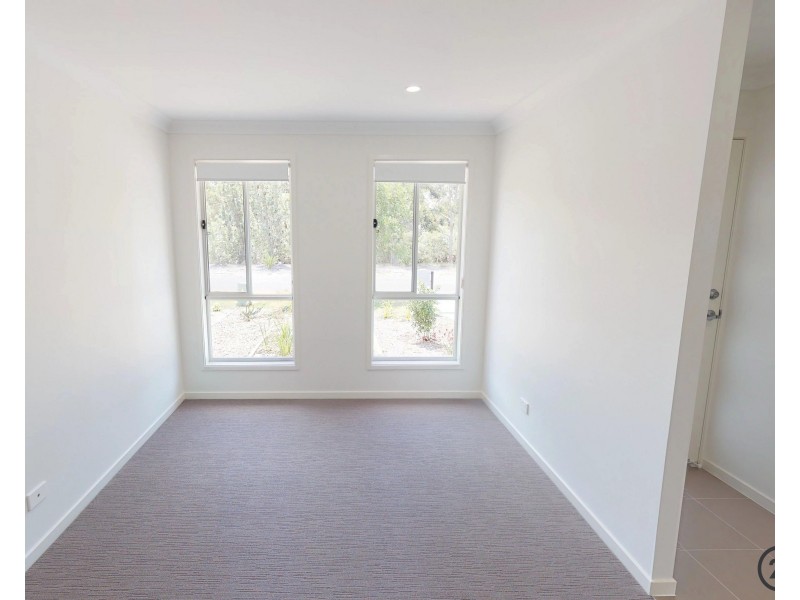 2/9 Yallimbah Avenue, Tanilba Bay NSW 2319