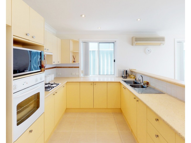 10 Scott Street, Anna Bay NSW 2316