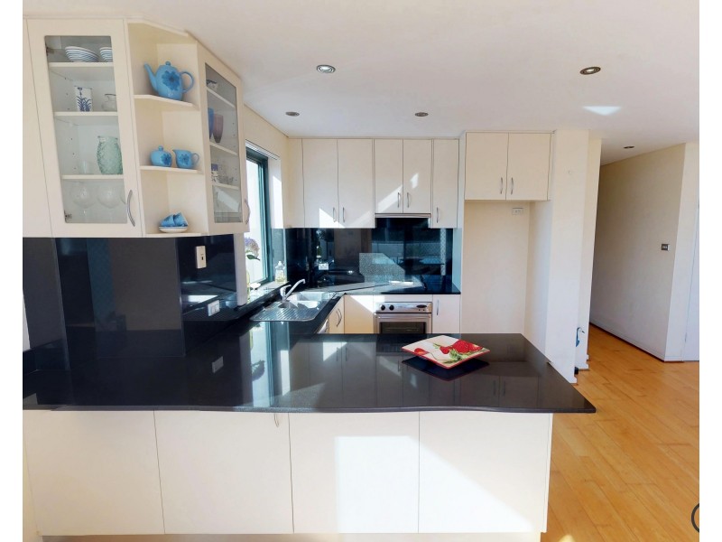 2/3 Yacaaba Street, Nelson Bay NSW 2315