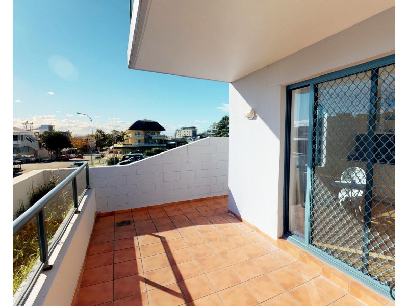 2/3 Yacaaba Street, Nelson Bay NSW 2315