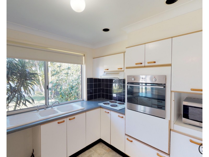 107 Rocky Point Road, Fingal Bay NSW 2315