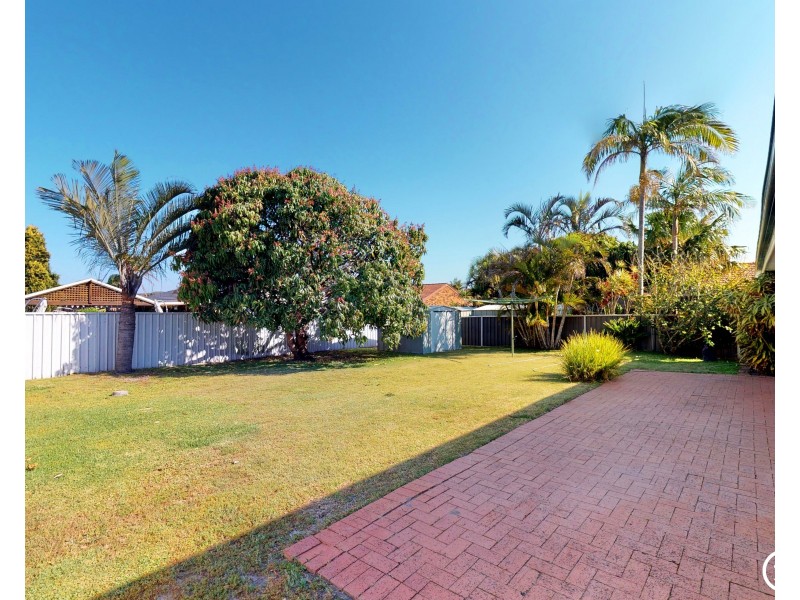 107 Rocky Point Road, Fingal Bay NSW 2315