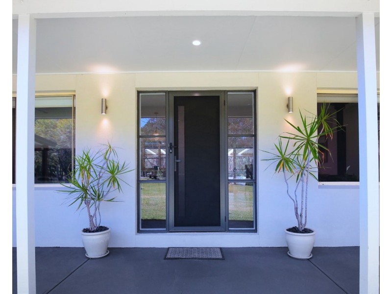 27 Francene Avenue, Salt Ash NSW 2318