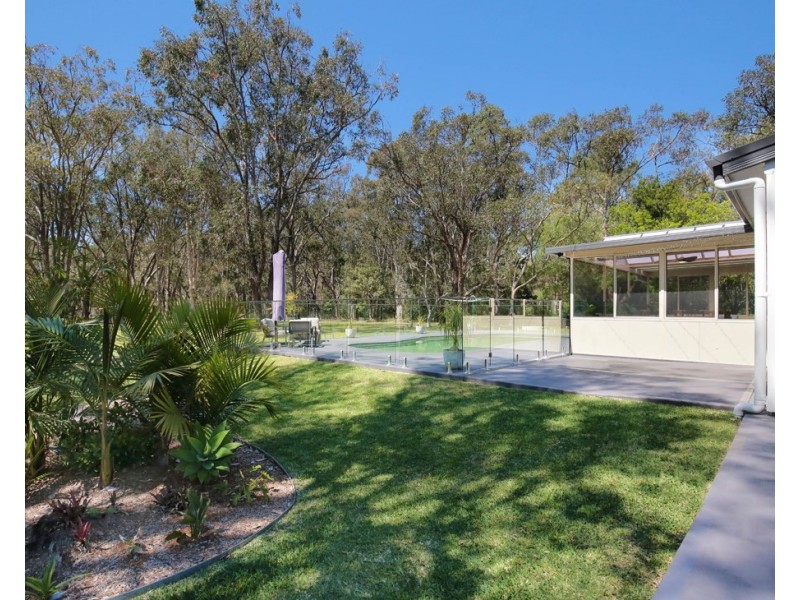 27 Francene Avenue, Salt Ash NSW 2318