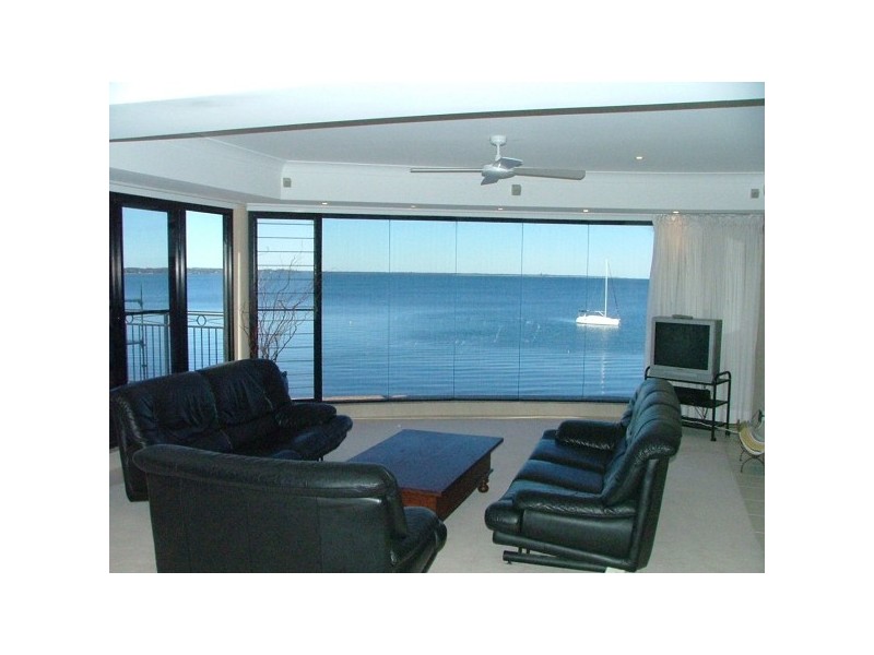 1/137 Soldiers Point Rd, Soldiers Point NSW 2317