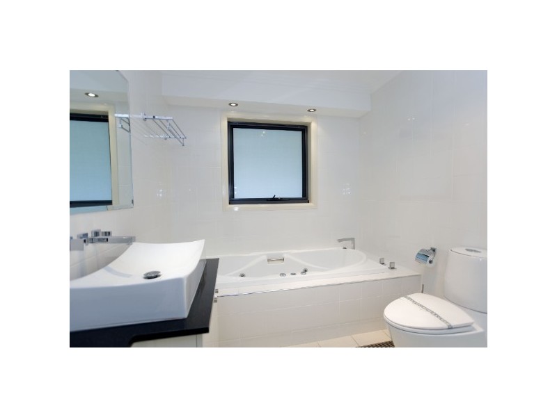 4 28/30 Cromarty Road, Soldiers Point NSW 2317