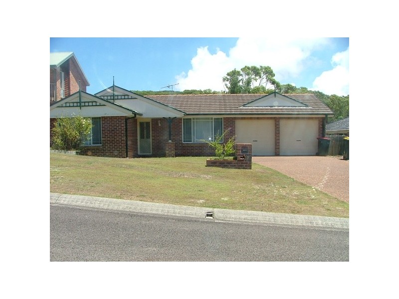 14 Hawkes Way, Boat Harbour NSW 2316