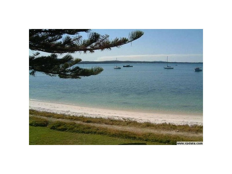 2-1 Randall Drive, Salamander Bay NSW 2317