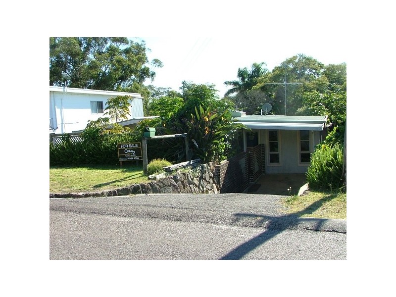 16 Montevideo Pde, Nelson Bay NSW 2315
