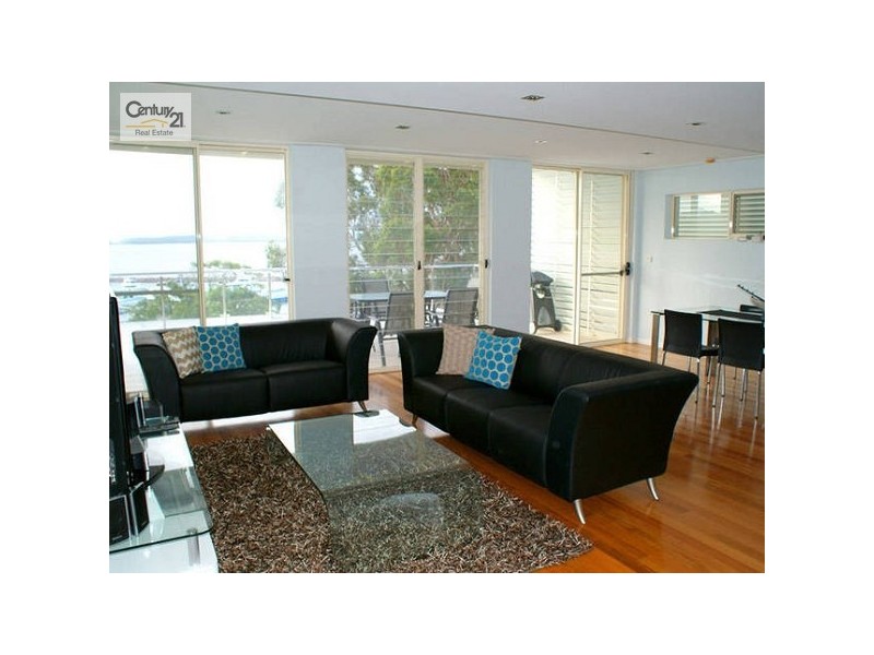 2/72 Magnus Street, Nelson Bay NSW 2315