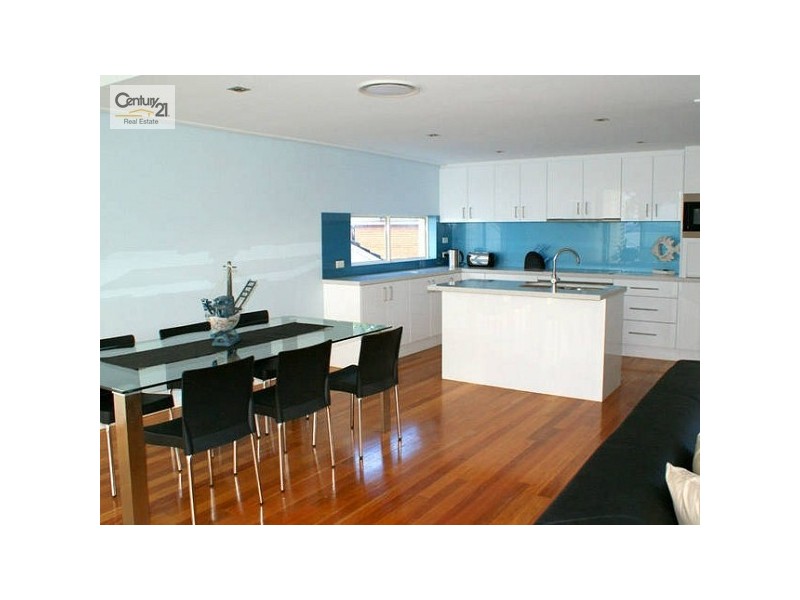 2/72 Magnus Street, Nelson Bay NSW 2315